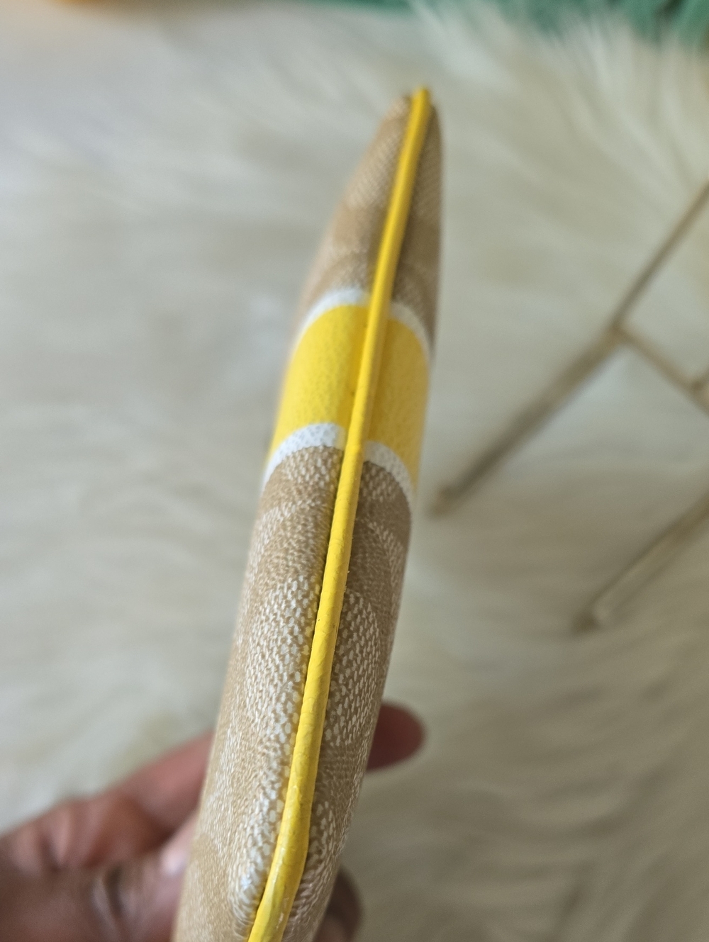 Coach Beige Signature Canvas Wristlet with Yellow Stripe And Hangtag - Picture 8 of 15
